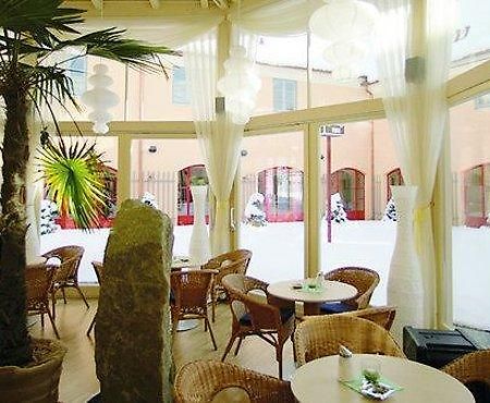 Jufa Hotel Poellau - Bio Landerlebnis Restoran fotoğraf