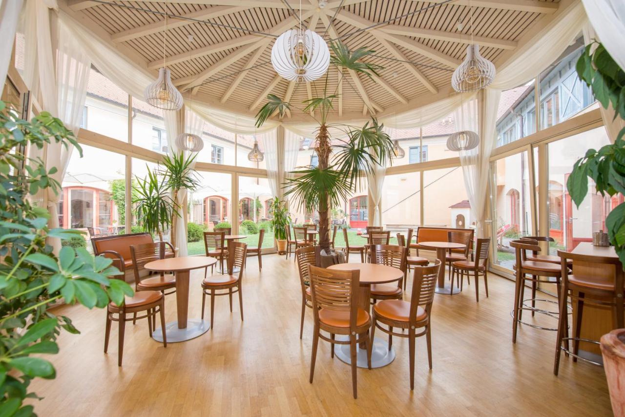 Jufa Hotel Poellau - Bio Landerlebnis Dış mekan fotoğraf