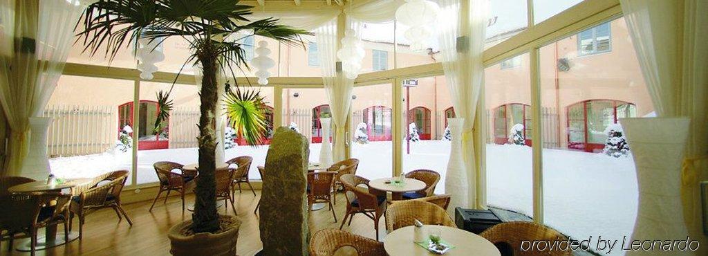Jufa Hotel Poellau - Bio Landerlebnis Restoran fotoğraf