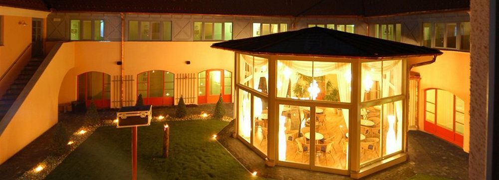 Jufa Hotel Poellau - Bio Landerlebnis Dış mekan fotoğraf